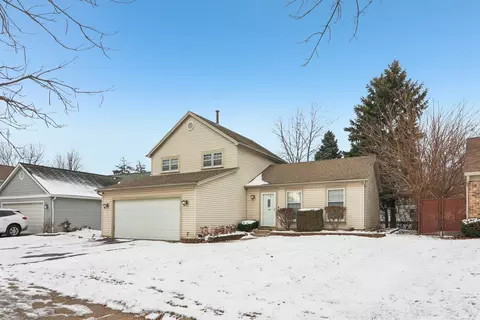 237 Commonwealth Dr, Bolingbrook, IL 60440 photo 3