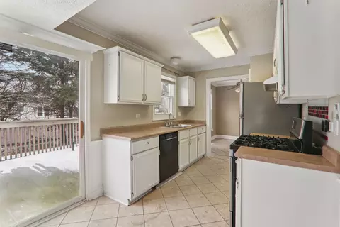 237 Commonwealth Dr, Bolingbrook, IL 60440 photo 13