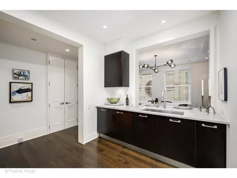159 E Walton Pl #7G, Chicago, IL 60611 photo 19