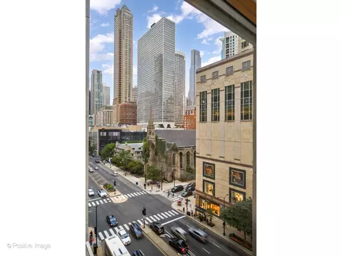 159 E Walton Pl #7G, Chicago, IL 60611 photo 31