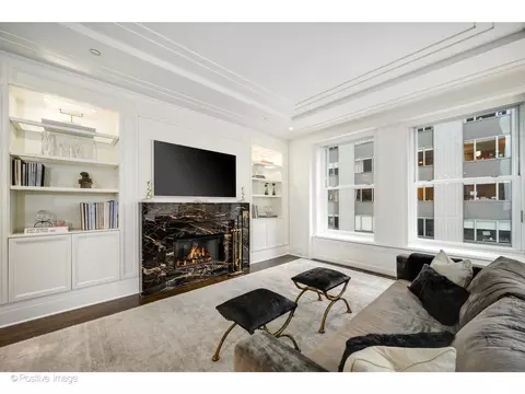159 E Walton Pl #7G, Chicago, IL 60611 photo 7