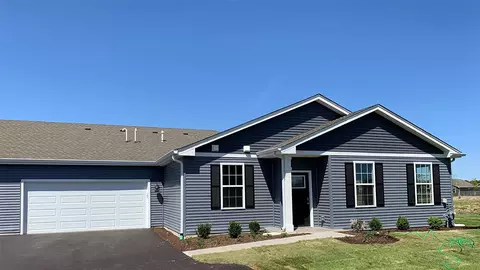 6481 Juniper Dr, Wonder Lake, IL 60097