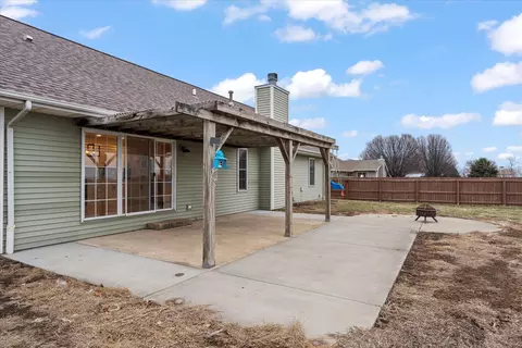 Other - 426 E Newton St, Mansfield, IL 61854 photo 3 of 4
