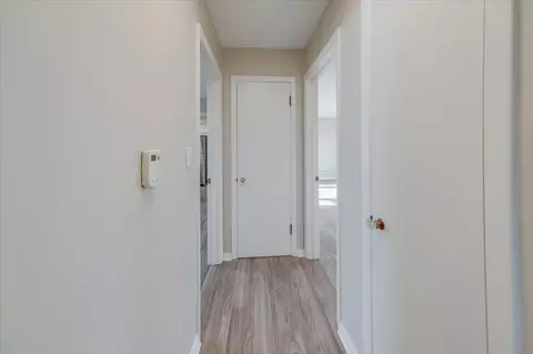 Entry Way - 306 E Cedar St, Le Roy, IL 61752 photo 4 of 4