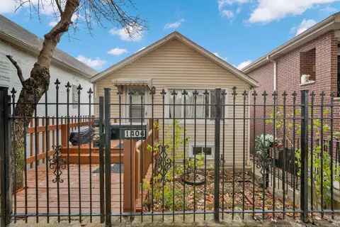 1404 W Fuller St, Chicago, IL 60608