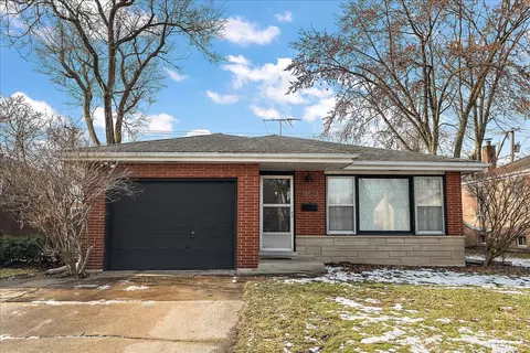 18522 Dixie Hwy, Homewood, IL 60430