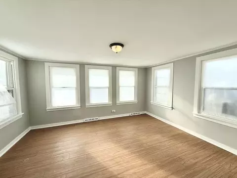 Living - 205 E 142nd Pl, Dolton, IL 60419 photo 4 of 6