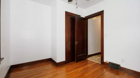 Bedroom - 611 E Olive St, Bloomington, IL 61701 photo 1 of 11