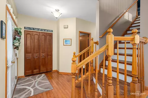 7651 Pin Oak Ct, Plainfield, IL 60586 photo 3