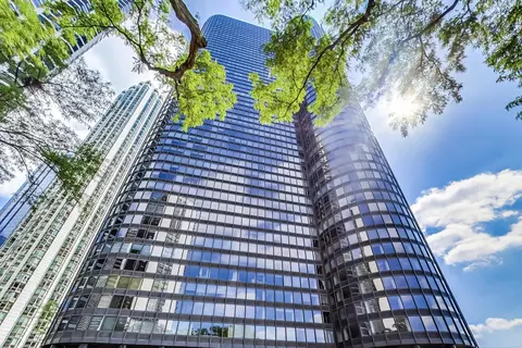 155 N Harbor Dr #3002, Chicago, IL 60601