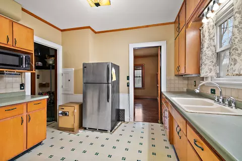 997 S Evergreen Ave, Kankakee, IL 60901 photo 9