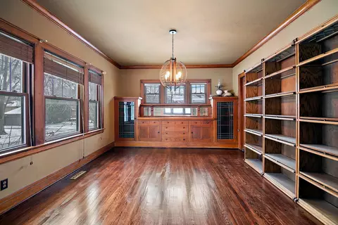 997 S Evergreen Ave, Kankakee, IL 60901 photo 6