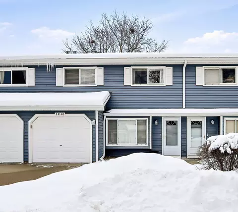 34110 N White Oak Ln #37B, Gurnee, IL 60031