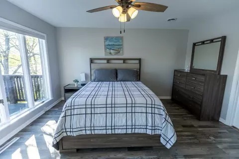 Bedroom - 1015 N River Rd, Mchenry, IL 60051 photo 3 of 7