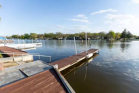 View/Area - 1015 N River Rd, Mchenry, IL 60051 photo 1 of 1