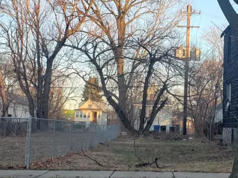 5131 S Union Ave, Chicago, IL 60609