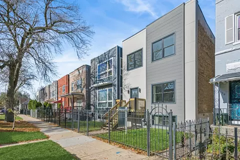 3538 W Le Moyne St, Chicago, IL 60651