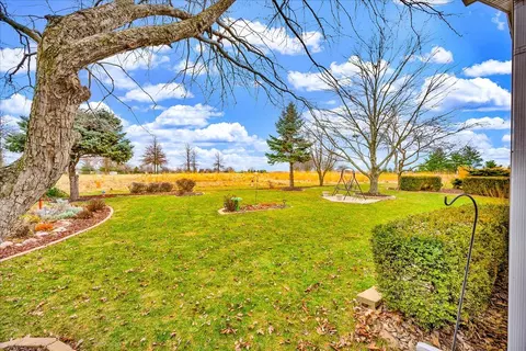 Exterior - 717 Thistlewood Cc Ct, Normal, IL 61761 photo 7 of 7
