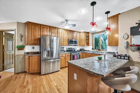 Kitchen - 717 Thistlewood Cc Ct, Normal, IL 61761 photo 1 of 4