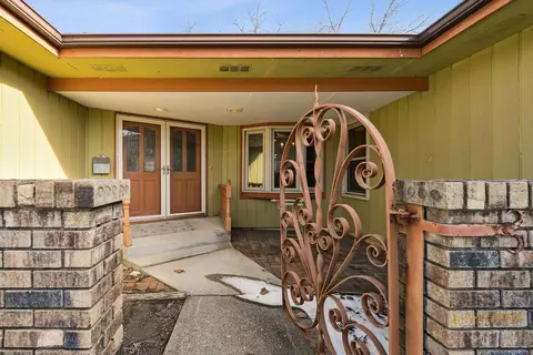 Other - 1402 N Millstream Dr, Mchenry, IL 60050 photo 1 of 3