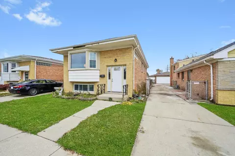 233 32nd Ave, Bellwood, IL 60104