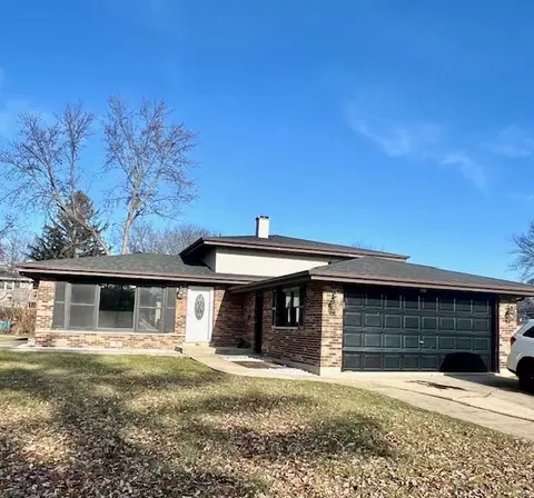 644 Cedar Ln, Bartlett, IL 60103