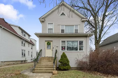 1032 S Maple Ave, Oak Park, IL 60304