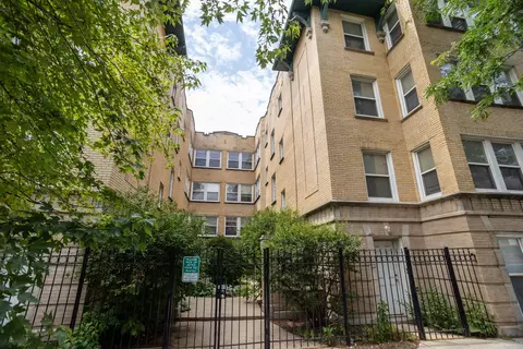 4750 N Albany Ave #3, Chicago, IL 60625