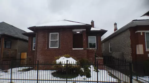 8427 S Green St, Chicago, IL 60620