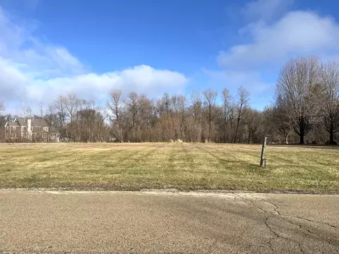 7020 Longmoor Dr, Lakewood, IL 60014