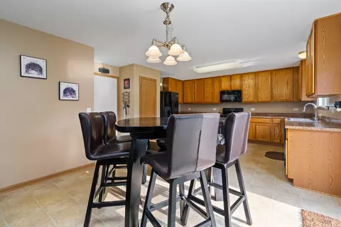 16320 Spring Creek Ln, Plainfield, IL 60586 photo 13
