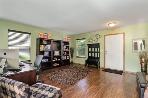 16320 Spring Creek Ln, Plainfield, IL 60586 photo 5