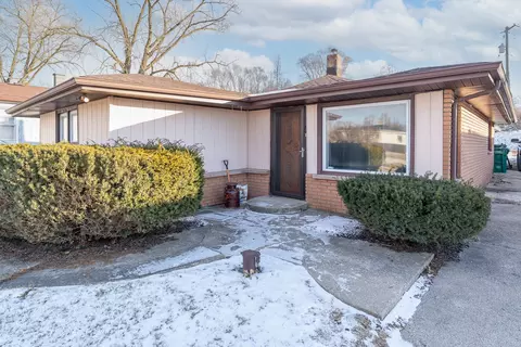 756 Woodruff Ave, Joliet, IL 60436