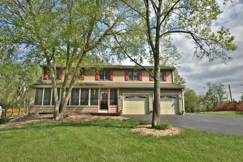 6 N264 Weber Dr, Saint Charles, IL 60174