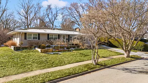 Exterior - 201 Ellis Ave, Normal, IL 61761 photo 2 of 6