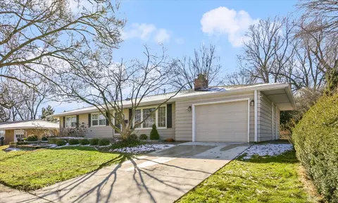 Exterior - 201 Ellis Ave, Normal, IL 61761 photo 3 of 6