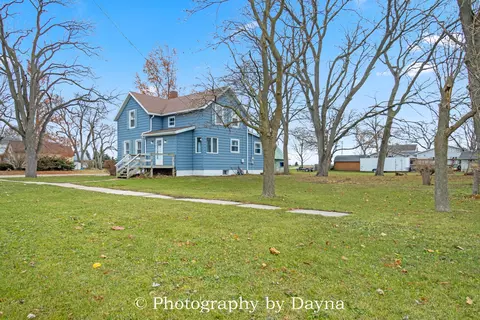 410 E Main St, Ashkum, IL 60911
