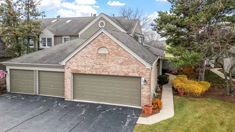 1497 Aberdeen Ct, Naperville, IL 60564