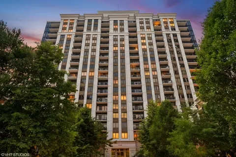 1322 S Prairie Ave #903, Chicago, IL 60605