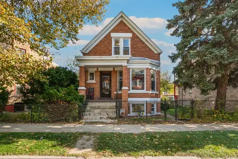 7127 S Saint Lawrence Ave, Chicago, IL 60619