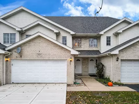 7912 W 105th St, Palos Hills, IL 60465