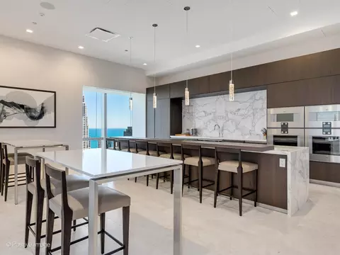 Kitchen - 363 E Wacker Dr #2304, Chicago, IL 60601 photo 2 of 2