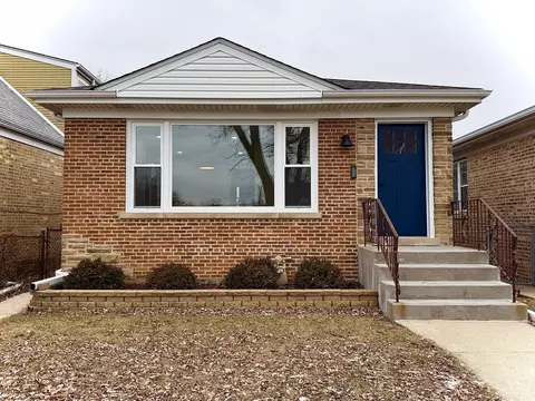 4850 W Foster Ave, Chicago, IL 60630