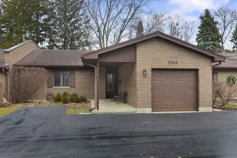 1764 Jefferson Ave, Glenview, IL 60025