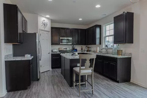 Kitchen - Undisclosed, Matteson, IL 60443 photo 1 of 2