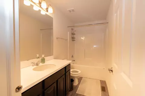 Bath - Undisclosed, Matteson, IL 60443 photo 2 of 2