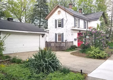 2536 Old Glenview Rd, Wilmette, IL 60091