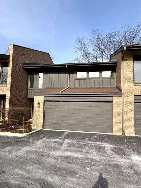 1720 Wildberry Dr #B, Glenview, IL 60025