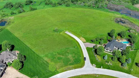 lot Apt 5 Derek Dr, Elburn, IL 60119