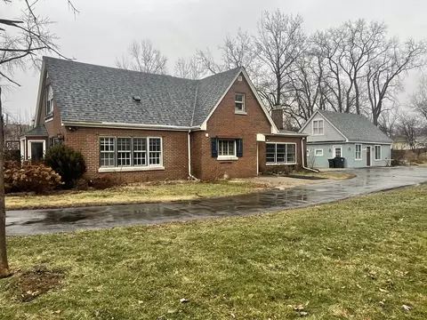 1009 61st St, La Grange Highlands, IL 60525